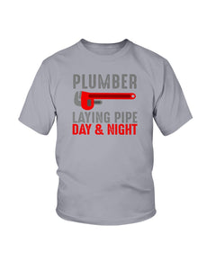 2000b - Plumber, laying pipe day and night